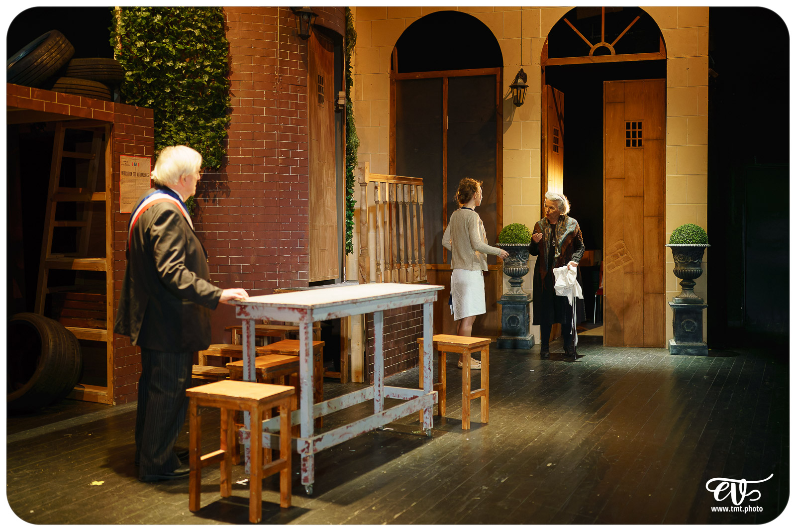 LES VISIONS DE SIMONE MACHARD (CIE LA CLAQUE)